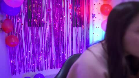 Kyomi online show from September 2025 01:36:01 PM