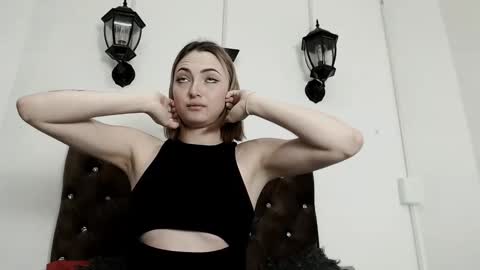 Snapshot of kyra_honey chatting on January 2025 02:55:02 PM kyra_honey online show from January 2025 02:55:02 PM