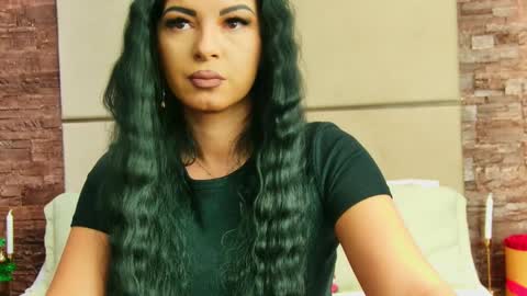 Kyra online show from December 2024 05:11:02 AM