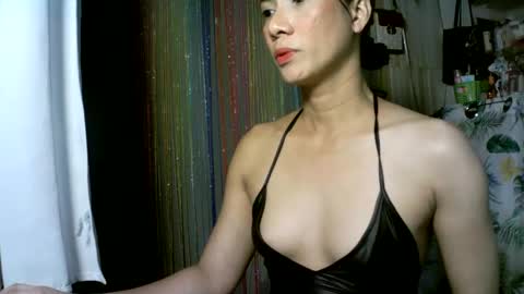 kyutshyne online show from February 2025 04:15:01 PM