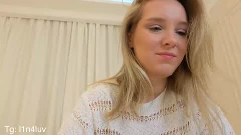 lina online show from November 2025 09:28:01 PM