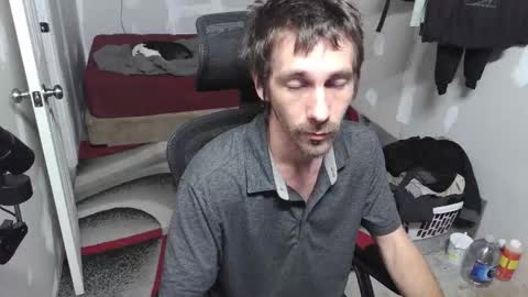 l1v1nth3dr3am online show from October 2025 06:04:02 AM