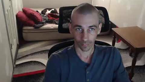 l1v1nth3dr3am online show from March 2026 05:22:02 AM