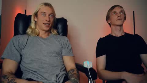 Adonis online show from October 2025 04:32:02 AM