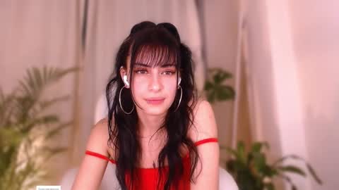Snapshot of l_e_a chatting on January 2025 05:59:02 AM l_e_a online show from January 2025 05:59:02 AM
