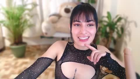 Snapshot of l_e_a chatting on February 2025 08:00:02 AM l_e_a online show from February 2025 08:00:02 AM