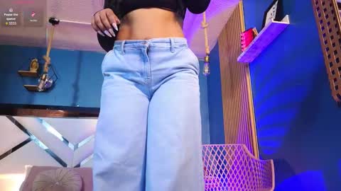 Cris  online show from November 2025 11:07:01 AM