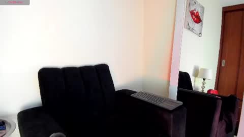 Snapshot of lace_victoria chatting on June 2026 09:50:01 PM lace_victoria online show from June 2026 09:50:01 PM