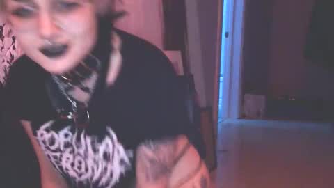 Snapshot of laceymarievelutina chatting on April 2026 04:55:01 AM Lacey-Marie online show from April 2026 04:55:01 AM