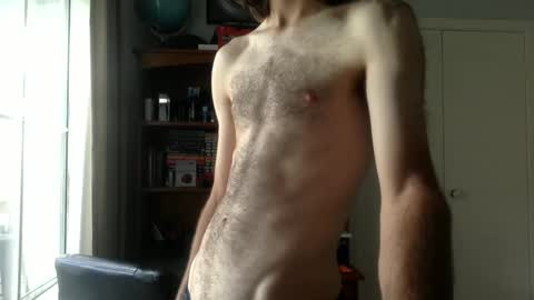 Sims online show from January 2025 05:58:02 AM