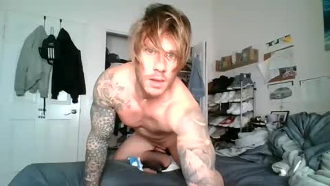 lacrioxcum18 online show from December 2024 04:26:01 PM