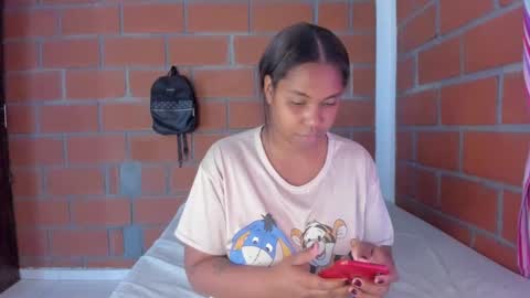 Akyra  online show from February 2025 07:16:02 PM