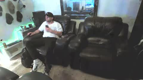 Snapshot of ladshed chatting on October 2025 05:02:02 PM Hectic online show from October 2025 05:02:02 PM