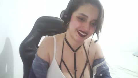 Snapshot of lady_ahri chatting on July 2026 09:54:01 PM lady_ahri online show from July 2026 09:54:01 PM