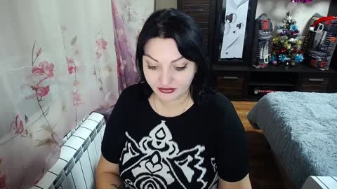 lady_boom_ online show from December 2024 07:41:02 PM