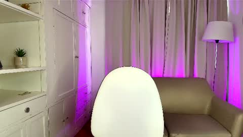Snapshot of lady_danbury chatting on June 2026 07:05:01 PM Karla - Instagram lady karla1 online show from June 2026 07:05:01 PM