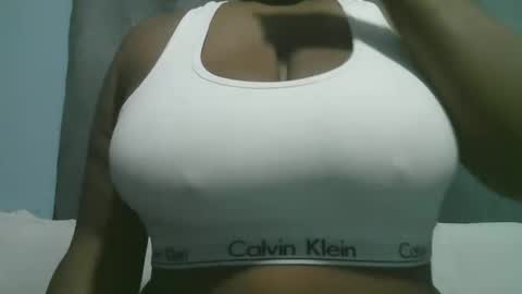 lady_dearra online show from October 2025 03:28:02 AM