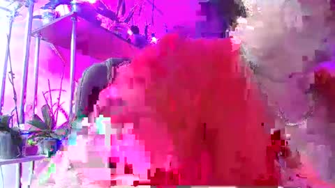 Snapshot of lady_gloria chatting on December 2024 02:38:02 PM Lady Gloria online show from December 2024 02:38:02 PM