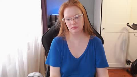 Snapshot of lady_inari chatting on April 2026 05:16:01 AM Angelika online show from April 2026 05:16:01 AM