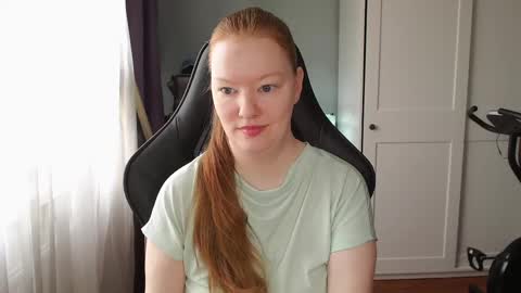 Snapshot of lady_inari chatting on May 2026 09:16:01 AM Angelika online show from May 2026 09:16:01 AM
