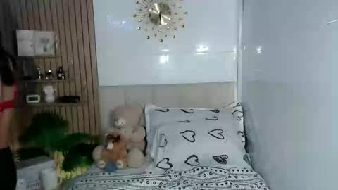   online show from May 2026 11:44:01 PM