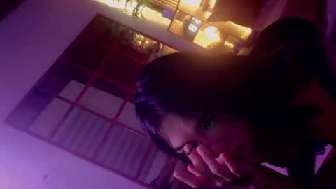 lady_mari69 online show from October 2025 04:09:02 PM