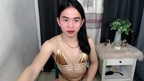 Snapshot of lady_marj000 chatting on October 2025 10:20:02 PM lady_marj000 online show from October 2025 10:20:02 PM