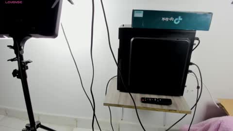 lady_miss___ online show from October 2025 03:01:02 PM