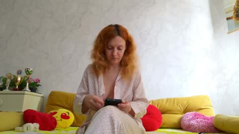 Snapshot of ladybigsmile chatting on May 2026 09:58:02 AM Sima Ladybigsmile online show from May 2026 09:58:02 AM