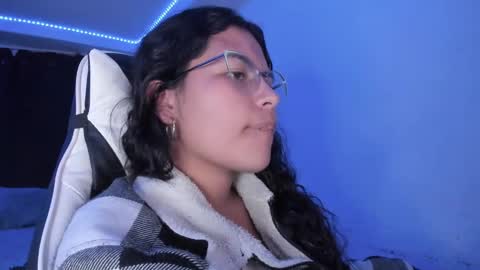  Lady  online show from January 2025 09:29:02 AM