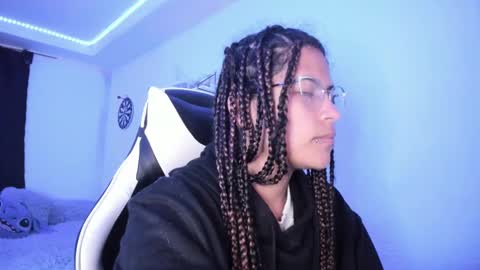  Lady  online show from February 2025 01:55:01 AM