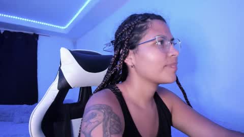  Lady  online show from February 2025 06:30:01 AM