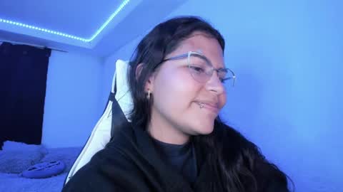  Lady  online show from February 2025 07:09:01 AM