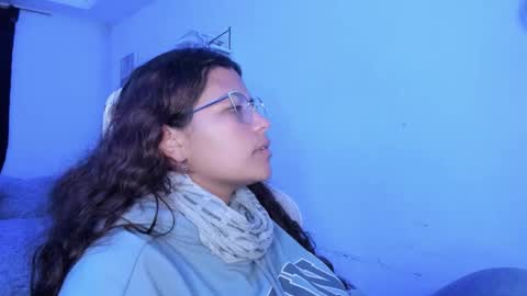  Lady  online show from December 2025 05:14:01 AM