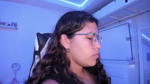 Snapshot of ladybrown_16 chatting on June 2026 02:54:02 AM Lady online show from June 2026 02:54:02 AM