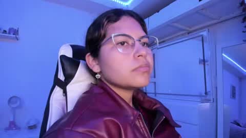 Snapshot of ladybrown_16 chatting on June 2026 04:03:01 AM Lady online show from June 2026 04:03:01 AM