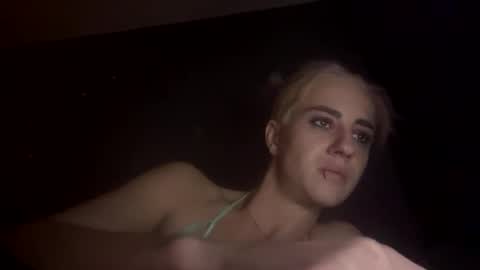 Snapshot of ladybug9097 chatting on December 2024 01:09:01 PM RockStar Couple online show from December 2024 01:09:01 PM