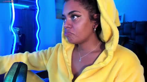 leidy daniela online show from December 2024 08:04:02 AM