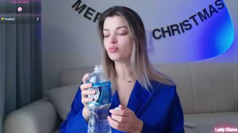 ladylancaster online show from December 2025 05:12:02 AM