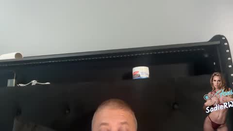 Snapshot of ladylorreign chatting on October 2025 03:23:02 PM ladylorreign online show from October 2025 03:23:02 PM