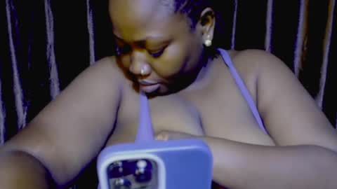 youngladynina online show from May 2026 08:21:02 PM