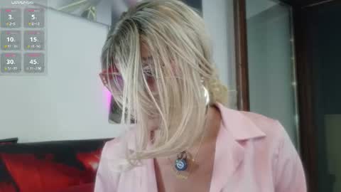 Snapshot of ladyoxana chatting on July 2026 12:17:01 AM Oxana online show from July 2026 12:17:01 AM