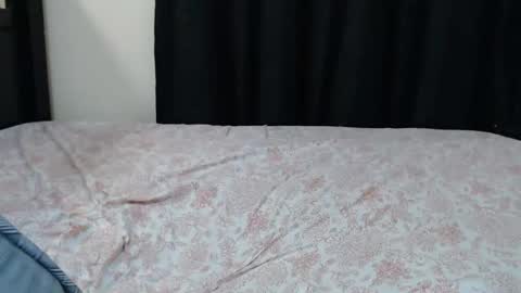 ladyqeeen online show from May 2026 11:45:02 PM