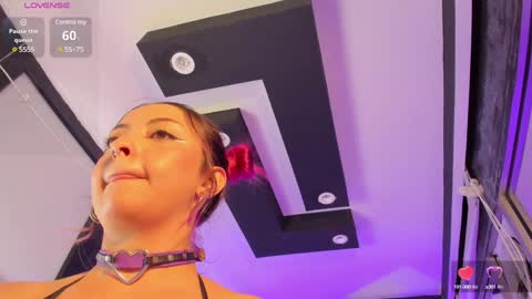 Lady  online show from January 2025 08:08:01 AM