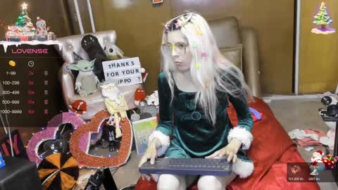 Skinnygirl online show from December 2024 01:49:01 AM