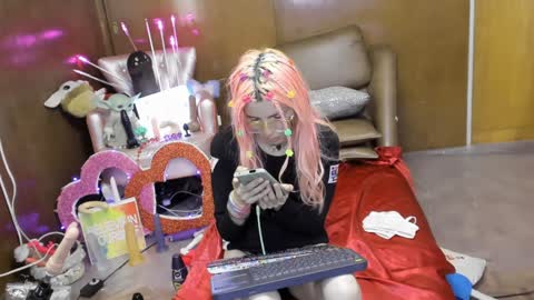 Skinnygirl online show from January 2025 01:08:01 AM