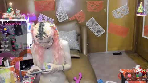 Skinnygirl online show from February 2025 03:39:02 AM