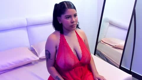 Lauren  online show from June 2026 03:19:02 AM