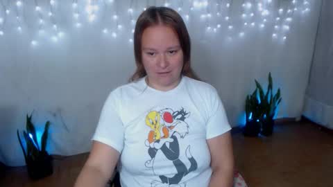  paola and a guest lol    online show from February 2026 03:22:01 PM