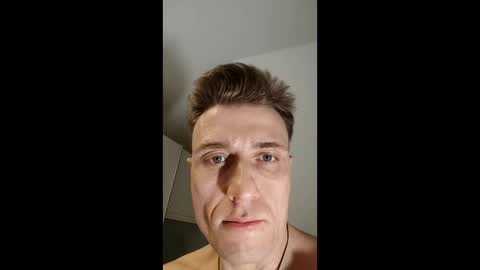 Snapshot of laichzeit1880 chatting on February 2026 02:30:01 AM laichzeit1880 online show from February 2026 02:30:01 AM